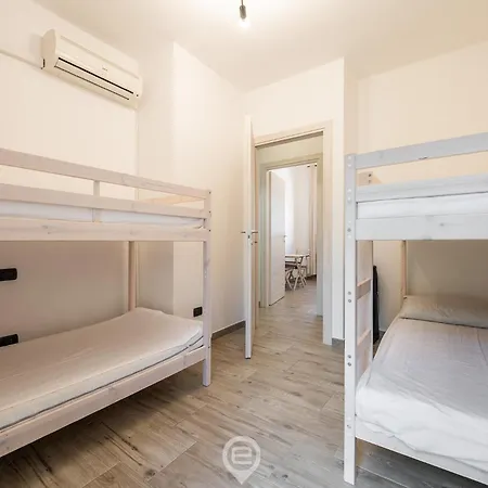 Estay - Stesi House - Parking - Aircon - Wifi *