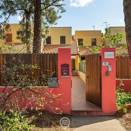 Estay - Stesi House - Parking - Aircon - Wifi * 夸尔图-圣埃莱娜